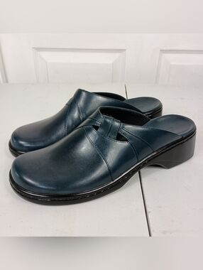 VTG Clarks Leather Clogs Mules 8.5 Womens Blue Vegetable Tanned Slip On Ltd Ed